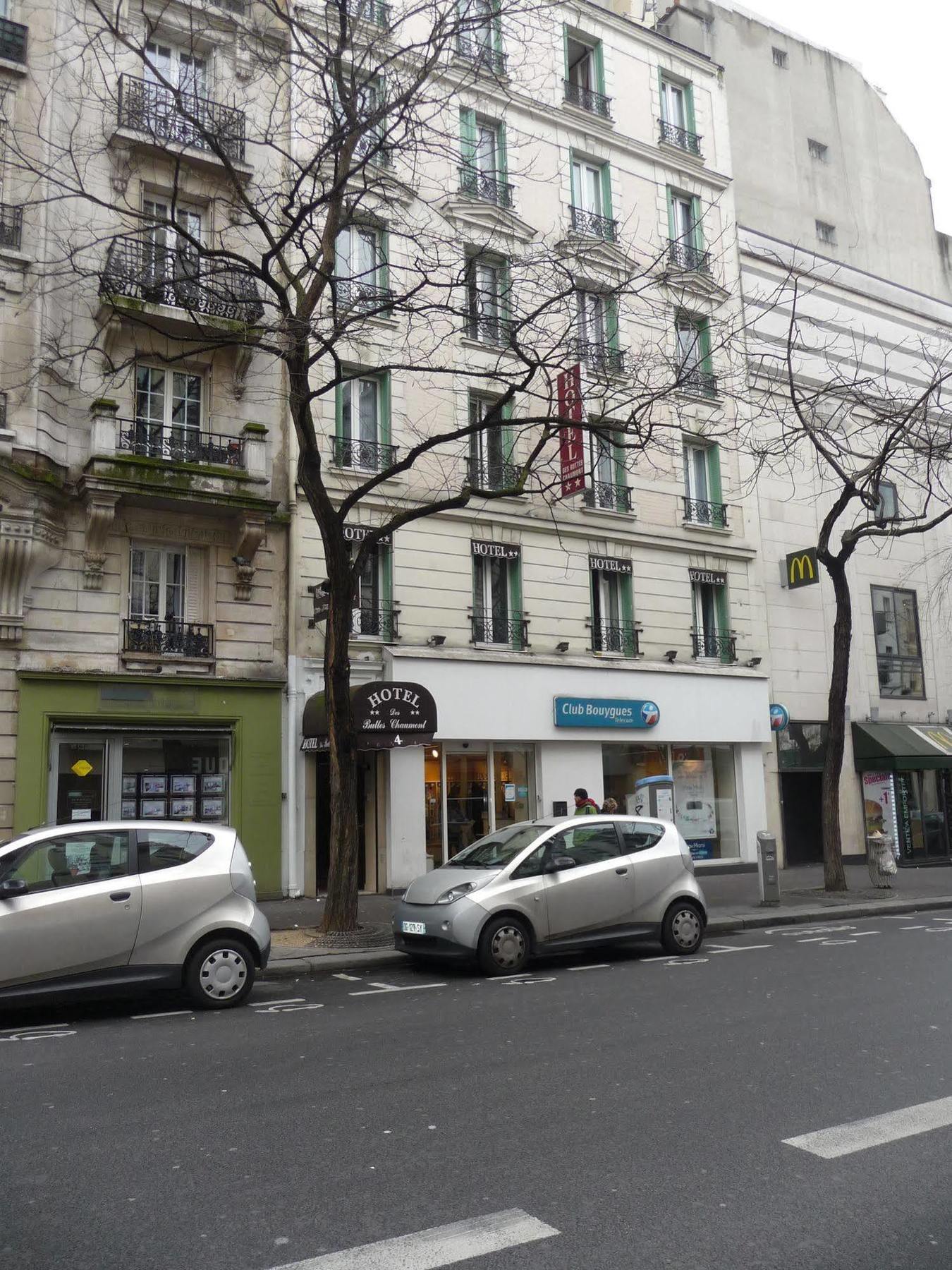 Hotel Des Buttes Chaumont París Exterior foto